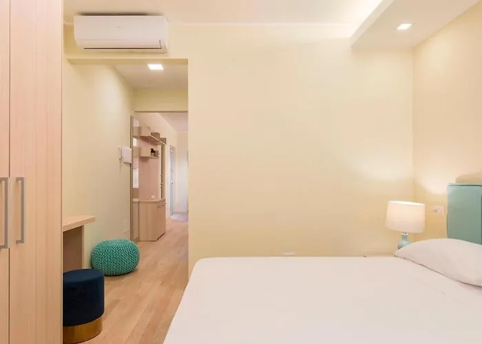 Bilocale In Via Bellinzona شقة