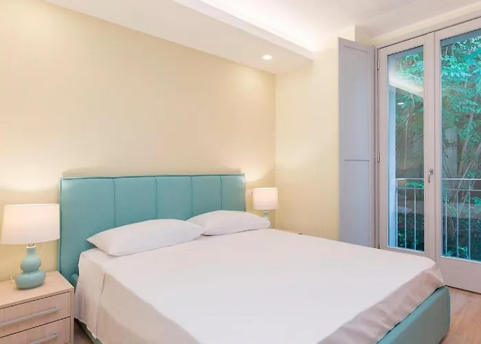 Bilocale In Via Bellinzona Όπως